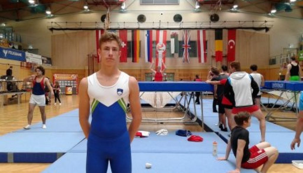 FIG mednarodna tekma v skokih na veliki prožni ponjavi Salzburg 2016