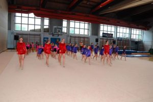 Gimnasticna-akademija-osnovna-sola-III-Murska-Sobota-2012-02 Gimnastična akademija na osnovni šoli III v Murski Soboti 2012