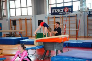 Gimnasticna-akademija-osnovna-sola-III-Murska-Sobota-2012-10 Gimnastična akademija na osnovni šoli III v Murski Soboti 2012