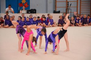 Gimnasticna-akademija-osnovna-sola-III-Murska-Sobota-2012-14 Gimnastična akademija na osnovni šoli III v Murski Soboti 2012