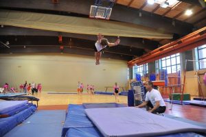 Gimnasticna-akademija-osnovna-sola-III-Murska-Sobota-2014-05 Gimnastična akademija 2014