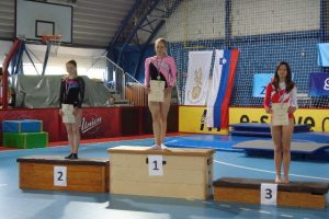Odprto-prvenstvo-Bezigrad-skoki-velika-prozna-ponjava-2014-03 7. Odprto prvenstvo Bežigrada v skokih na veliki prožni ponjavi
