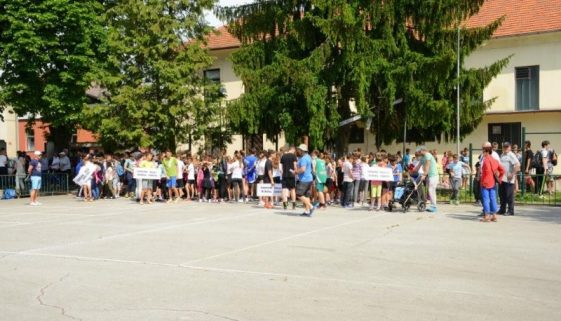Veter v laseh s športom proti zasvojenosti 2015