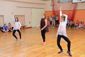 Veter v laseh s športom proti zasvojenosti 2015